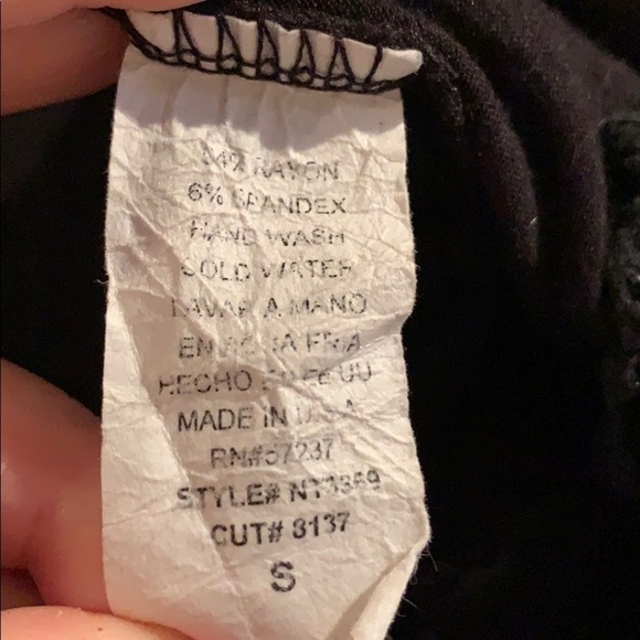 Kona tunic top high low crochet trim wide neck - Picture 9 of 9